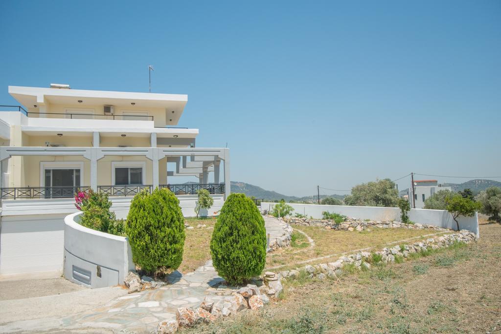 Villa LucaPastida エクステリア 写真